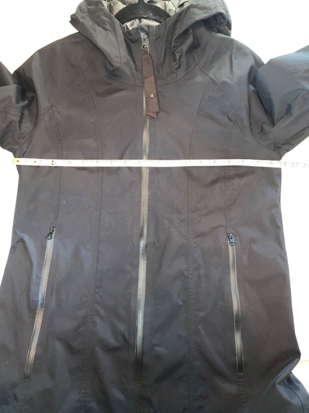 Lululemon Black Raid Jacket 8 - Picture 5 of 12
